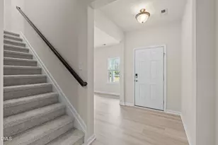 509 Oaks End Dr, Holly Springs, NC 27540 - Photo 6