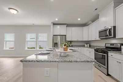 509 Oaks End Drive, Holly Springs, NC 27540 - Photo 10