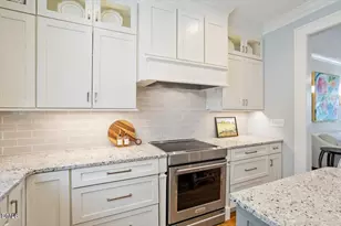 1800 Fairview Rd, Raleigh, NC 27608 - Photo 10