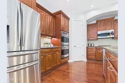 801 Long Meadows Road, Chapel Hill, NC 27516 - Photo 18