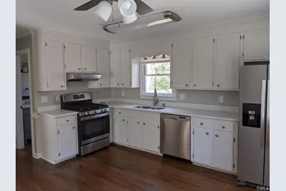 143 Brannigan Place, Cary, NC 27511 - Photo 4