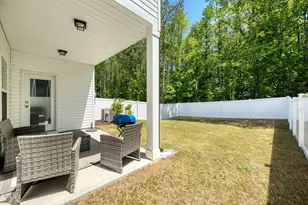530 Barrington Row Ave, Zebulon, NC 27597 - Photo 28