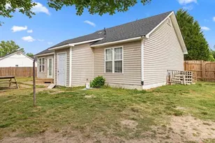 113 Shadow Bend Ln, Selma, NC 27576 - Photo 22