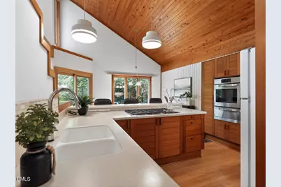 5701 Baird Drive, Raleigh, NC 27606 - Photo 14