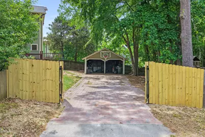 325 E Trinity Avenue, Durham, NC 27701 - Photo 42