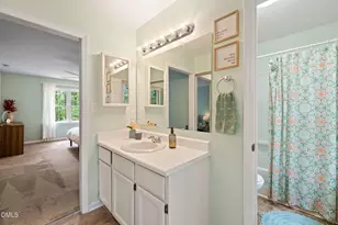 5407 Loyal Pl, Durham, NC 27713 - Photo 16