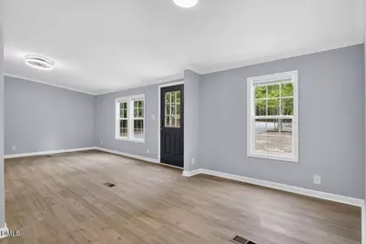129 Chestnut Drive, Warrenton, NC 27589 - Photo 6