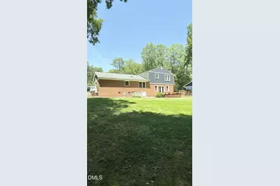 610 SE Maynard Road, Cary, NC 27511 - Photo 2