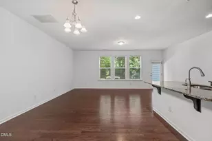 102 Ransomwood Dr, Apex, NC 27539 - Photo 6