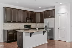 102 Ransomwood Dr, Apex, NC 27539 - Photo 8