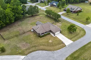 22 E Arbor Cove Ct, Zebulon, NC 27597 - Photo 1