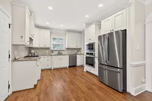 1113 Carpenter Town Ln, Cary, NC 27519 - Photo 20