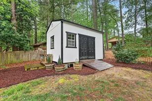 802 Churchill Dr, Chapel Hill, NC 27517 - Photo 44