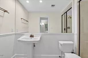 802 Churchill Dr, Chapel Hill, NC 27517 - Photo 34