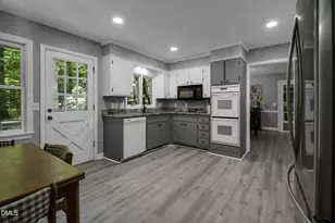 140 Holly Ln, Sanford, NC 27332 - Photo 2