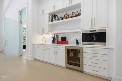 508 Ramblewood Drive, Raleigh, NC 27609 - Photo 10