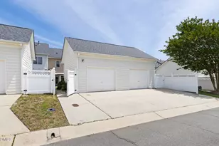 11041 David Stone Dr, Chapel Hill, NC 27517 - Photo 28