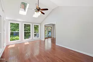 2415 Sunnyfield Ct, Hillsborough, NC 27278 - Photo 24