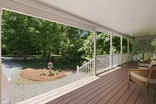 2415 Sunnyfield Ct, Hillsborough, NC 27278 - Photo 4