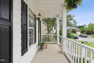 102 Dumont Ct, Apex, NC 27523 - Photo 8