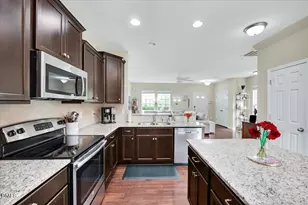 1104 Renewal Pl, Raleigh, NC 27603 - Photo 12