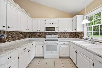 409 Brown Circle, Rolesville, NC 27571 - Photo 6