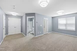 5911 Longeria, Raleigh, NC 27612 - Photo 42