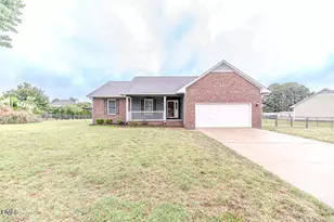5296 Marvin Dr, Spring Lake, NC 28390 - Photo 2