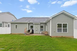 715 Lakemont Dr, Clayton, NC 27520 - Photo 32
