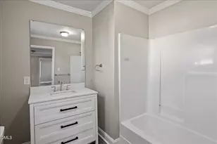 202 W Ward St, Fremont, NC 27830 - Photo 26