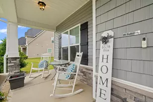 44 Pond Mountain Dr, Clayton, NC 27520 - Photo 10