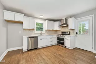 14 Mill St, Franklinton, NC 27525 - Photo 6