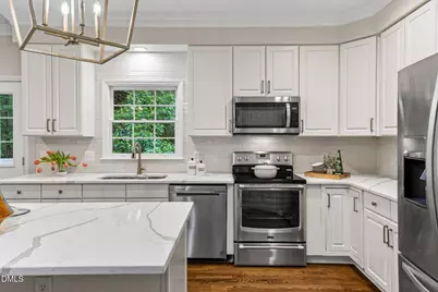 8104 Knebworth Court, Raleigh, NC 27613 - Photo 16
