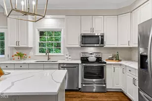 8104 Knebworth Ct, Raleigh, NC 27613 - Photo 16