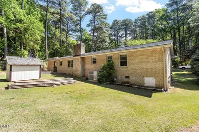 1621 Stonehurst Road, Raleigh, NC 27607 - Photo 38