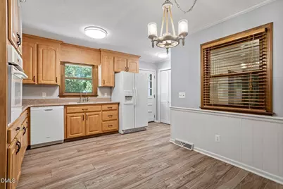 1621 Stonehurst Road, Raleigh, NC 27607 - Photo 10