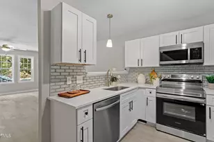 4242 Kaplan Dr, Raleigh, NC 27606 - Photo 2