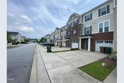 645 Berry Chase Way, Cary, NC 27519 - Photo 2