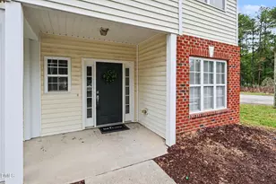 1800 Eagle Bch Ct, Raleigh, NC 27610 - Photo 6