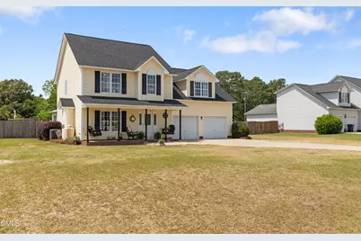 118 Day Lily Lane, Dunn, NC 28334 - Photo 2