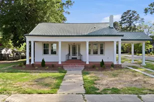 611 W Pearsall St, Dunn, NC 28334 - Photo 4