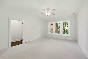 611 W Pearsall St, Dunn, NC 28334 - Photo 26