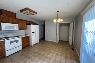 660 Shawnee Dr, Louisburg, NC 27549 - Photo 2