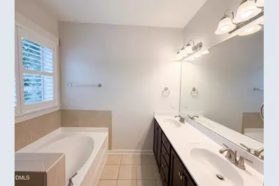 644 Ashe Lake Way, Fuquay Varina, NC 27526 - Photo 18