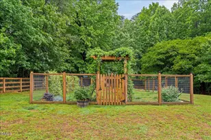 7400 Denlee Rd, Raleigh, NC 27603 - Photo 36