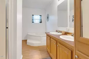 795 Patterson, Broadway, NC 27505 - Photo 18
