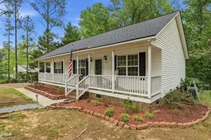 132 Hilltop Dr, Four Oaks, NC 27524 - Photo 1