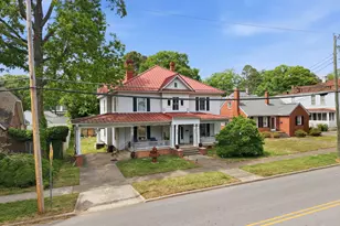 205 E Front St, Oxford, NC 27565 - Photo 32