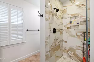 5624 Winthrop Dr, Raleigh, NC 27612 - Photo 28