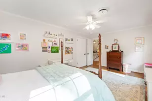 5624 Winthrop Dr, Raleigh, NC 27612 - Photo 32